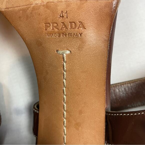 PRADA Brown Patent Leather Open Toe Wood Grain Block Heel Sandals - Picture 9 of 11